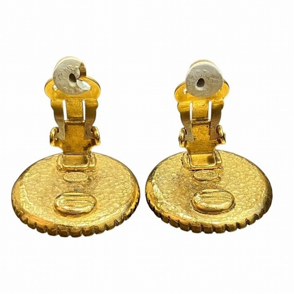 CHANEL Gold Coco Mark Earrings - Picture 4 of 9